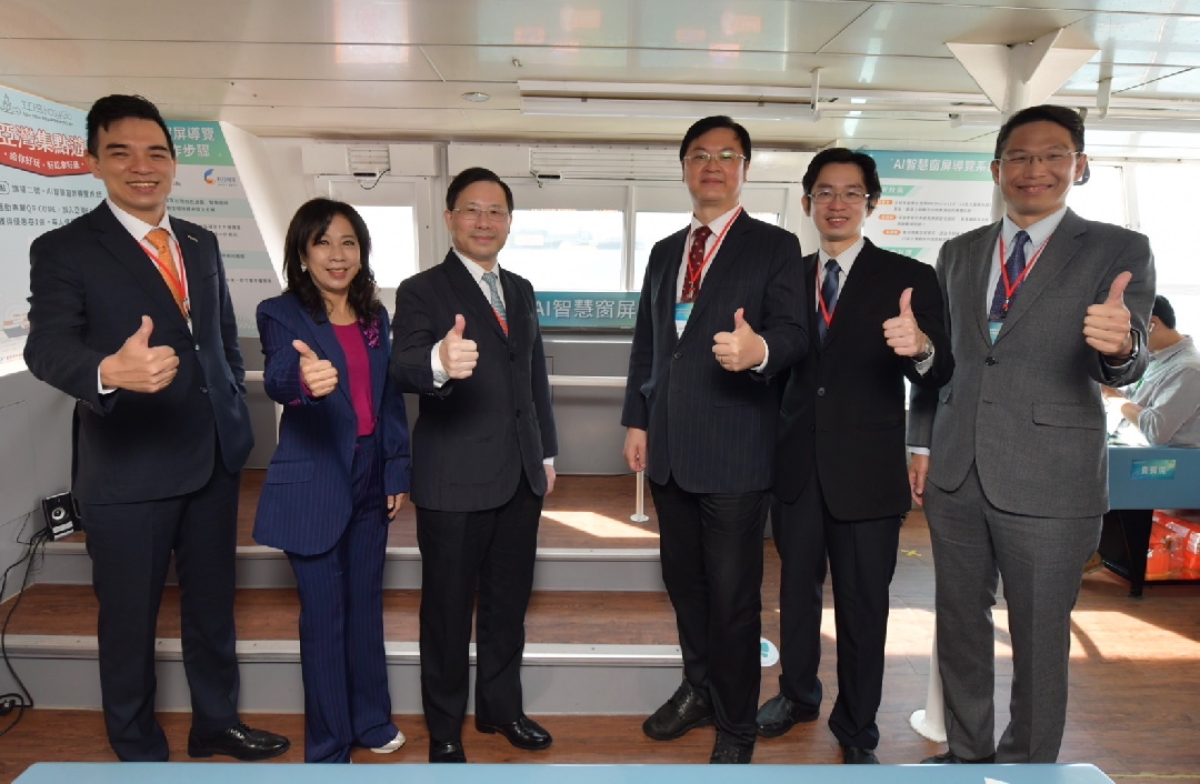 �ɽ��������gָ̎���Ƅӣ�͸�^���_��������I���g�о�Ժ�c������������������춸��ہ����ǻ۶�݆���Ȍ�������Micro LED͸���@ʾ������(22)�Ն���(�������_��늠I�\�L�߿������¸�������݆��˾�����L�S���������������L��ȫ���������и����L�_�_�������������g̎���L���܄P������Ժ늹�ϵ�y�������L������)