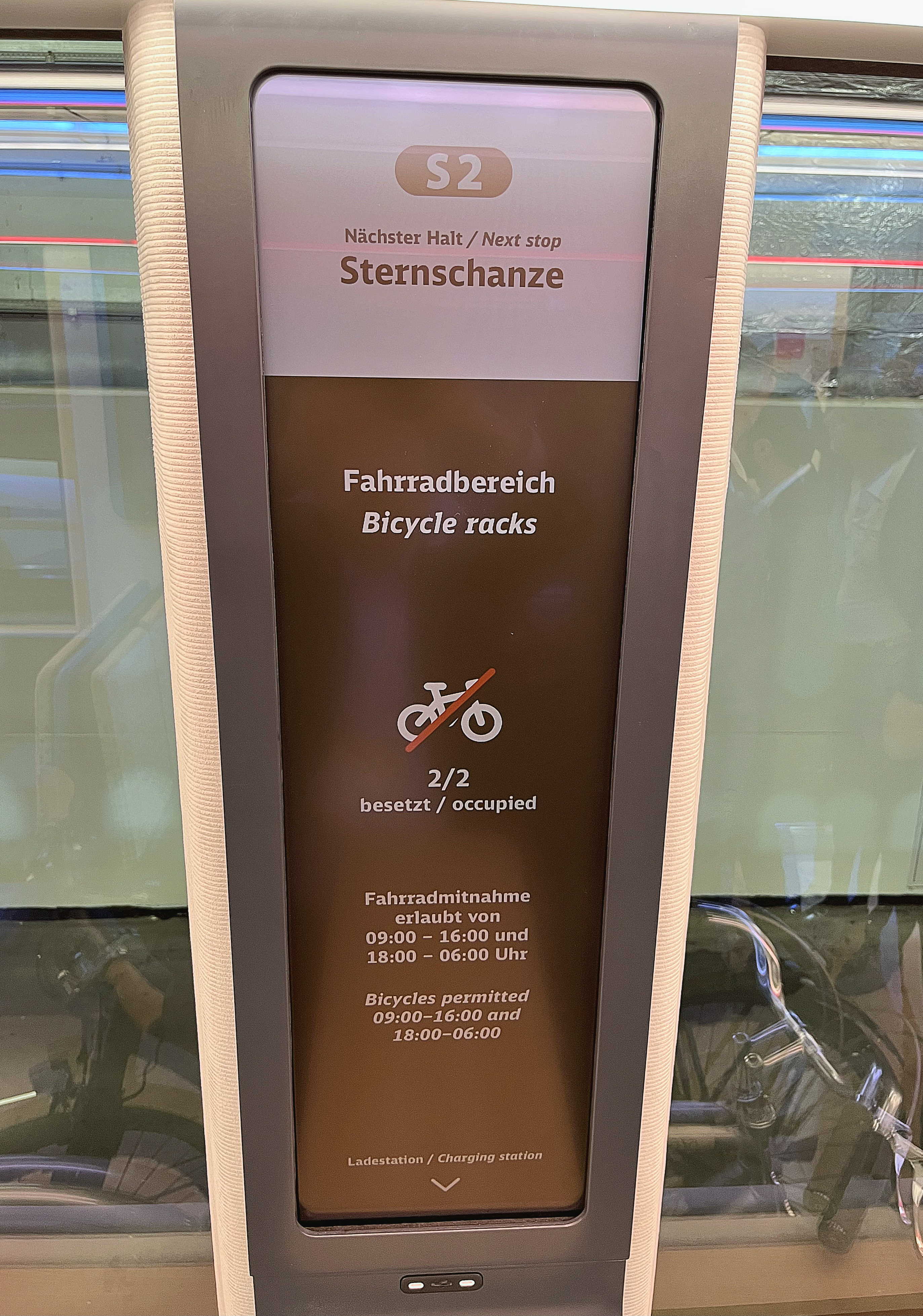 �_(d��)��HiRaso�@ʾ���g(sh��)����đ�̴�Һ����(d��)�ص��p��(w��n)�B(t��i)���Լ�����h(hu��n)���⾀�ķ�ʽ���l(f��)�]�����Դ�\(y��n)��Ч�ʣ���H�ڸ��Q�@ʾ����r(sh��)������������ڳ��m(x��)�oֹ�Į����@ʾ�τt�����늣��c���y(t��ng)Һ���@ʾ���g(sh��)��ȴ����(ji��)ʡ90%�ܺ�